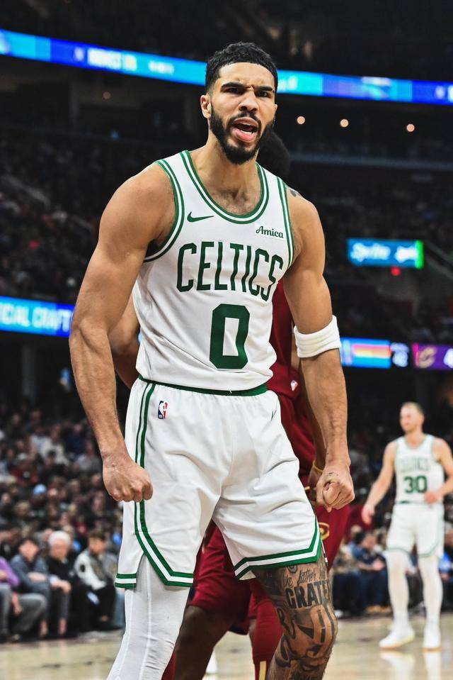 开云体育-包含风云突变！迈阿密热火清晨豪取连胜，法甲版图或变，质疑声仍在，数据趋势出现新变化的词条-开云体育