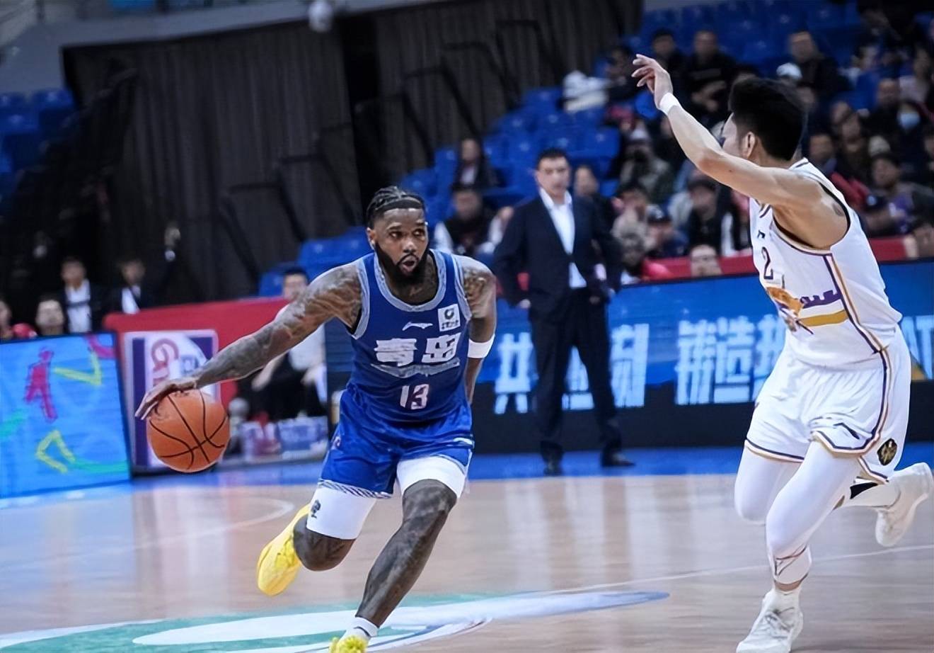 意甲倒计时；山东男篮冲刺阶段官宣签约；细节引发关注；引发热议；控场能力受关注的简单介绍