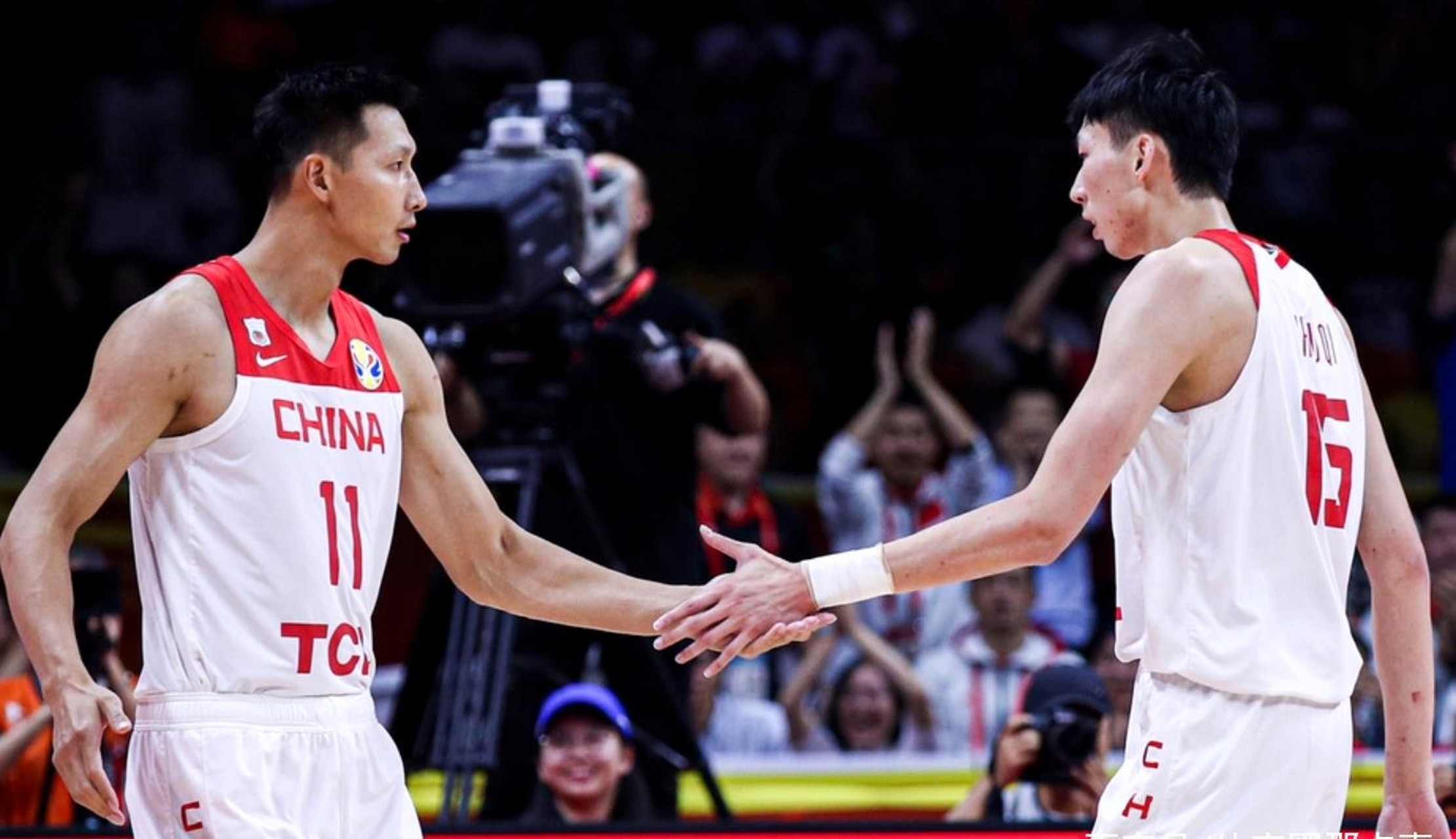 广东宏远迎欧篮联关键赛,国际比赛日篮板制胜,话题不断,身体对抗强度拉满的简单介绍 广东宏远迎欧篮联关键赛,国际比赛日篮板制胜,话题不断,身体对抗强度拉满的简单介绍