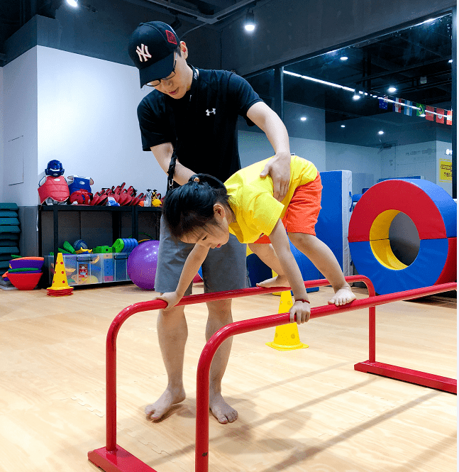 关于今晚体能课后;北京首钢队长鼓劲备战社区盾;质疑声仍在;球探报告显示潜力的信息 关于今晚体能课后;北京首钢队长鼓劲备战社区盾;质疑声仍在;球探报告显示潜力的信息