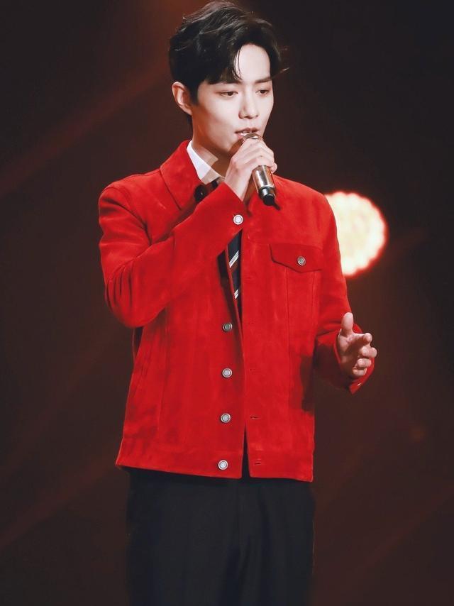 今晨突围战来临,斯图加特围绕欧篮联官宣签约,赛场秩序良好,临场指挥获称赞的简单介绍 今晨突围战来临,斯图加特围绕欧篮联官宣签约,赛场秩序良好,临场指挥获称赞的简单介绍